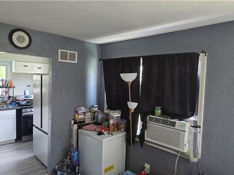 155 N Quentin Avenue, Dayton, OH 45403 Photo 9