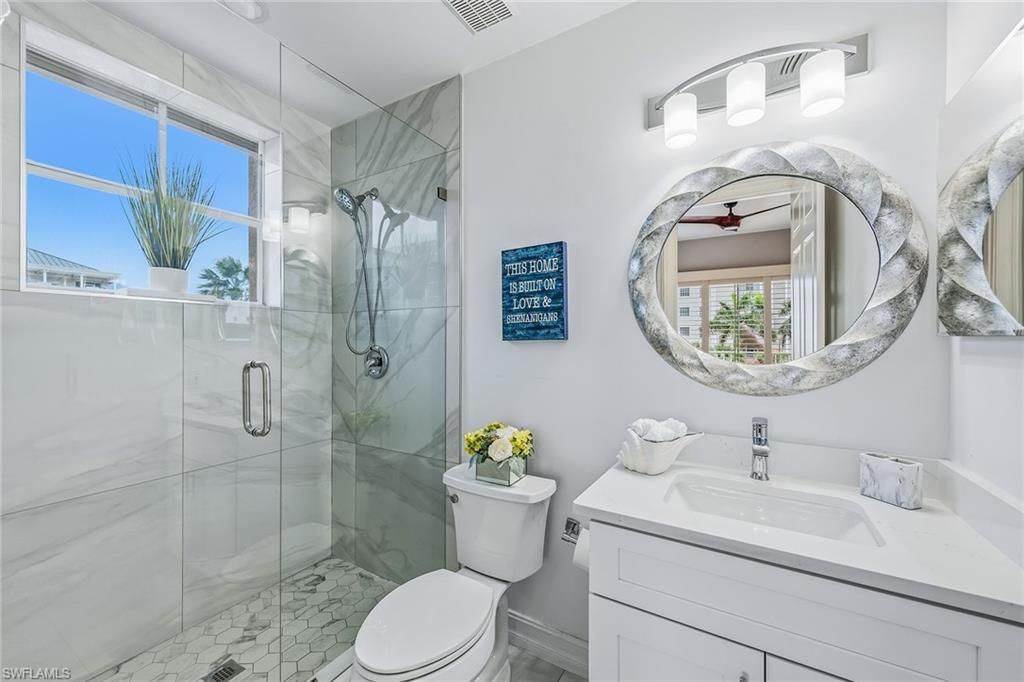 9566 Gulf Shore Dr, Unit 201, Naples, FL 34108 Photo