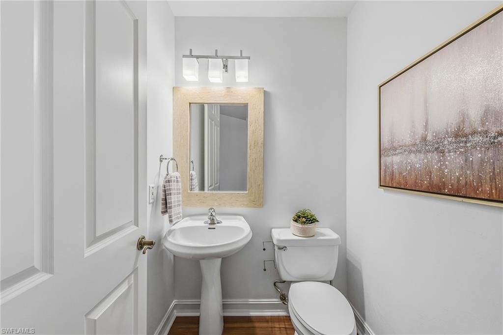 9566 Gulf Shore Dr, Unit 201, Naples, FL 34108 Photo
