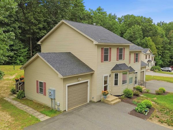 15 Scottie Way, Amherst, NH 03031