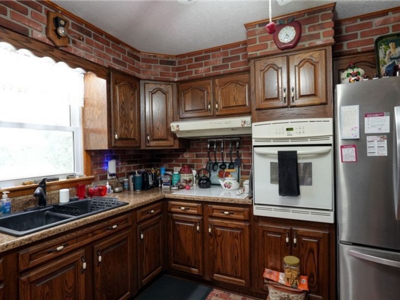 100 Vicky Lane, Heath, OH 43056 Photo 12