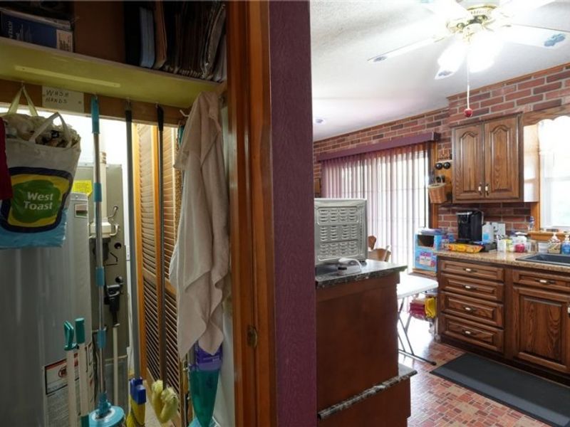 100 Vicky Lane, Heath, OH 43056 Photo 13