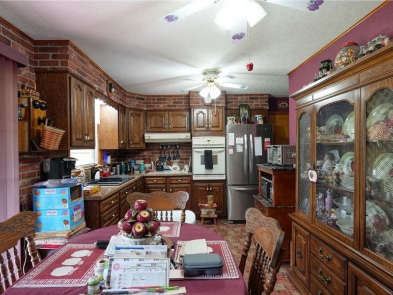 100 Vicky Lane, Heath, OH 43056 Photo 9