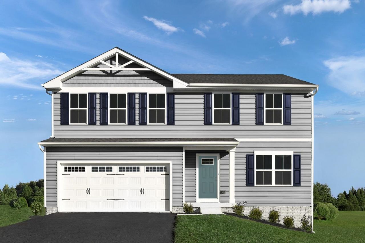 228 Walsh Ln, Waynesboro, VA 22980 Main Photo