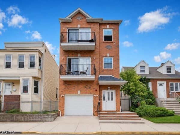 109 Palm St, Newark, NJ 07106