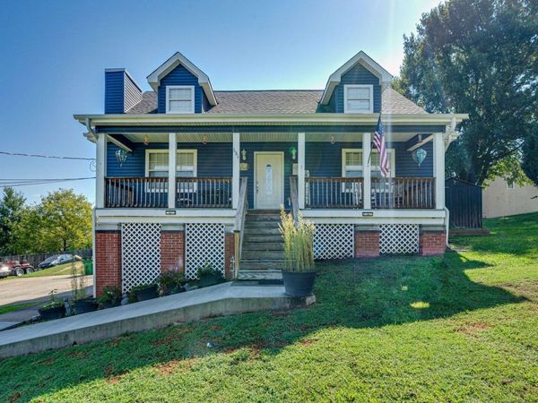 684 Debbie Lane, Ringgold, GA 30736