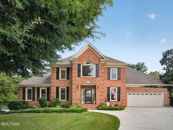 801 Hansmore Place, Knoxville, TN 37919