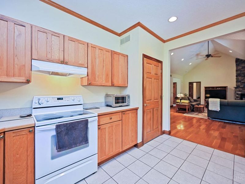 1484 Monroe Farms Lane, Monroe Township, OH 45157 Photo 14