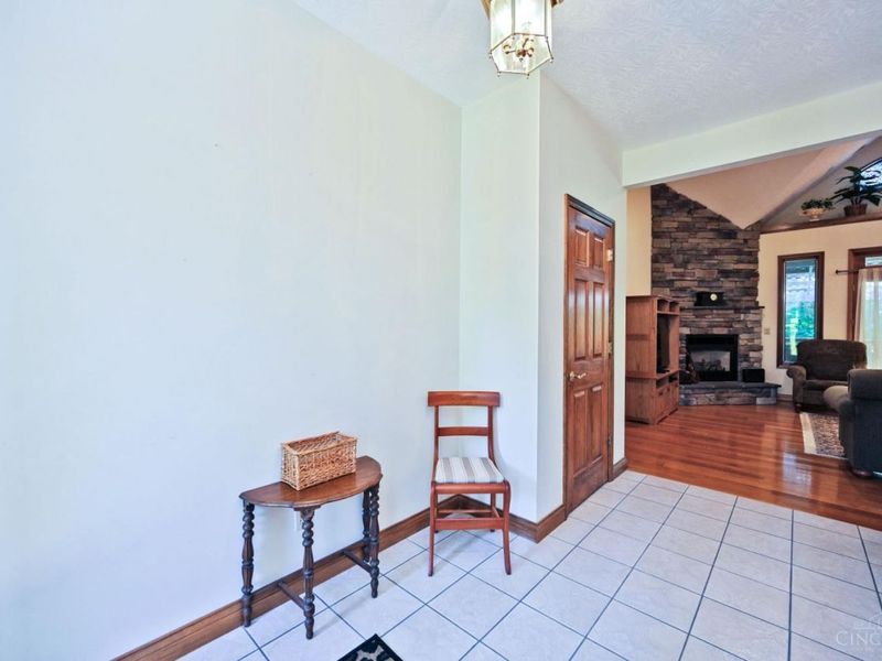 1484 Monroe Farms Lane, Monroe Township, OH 45157 Photo 6