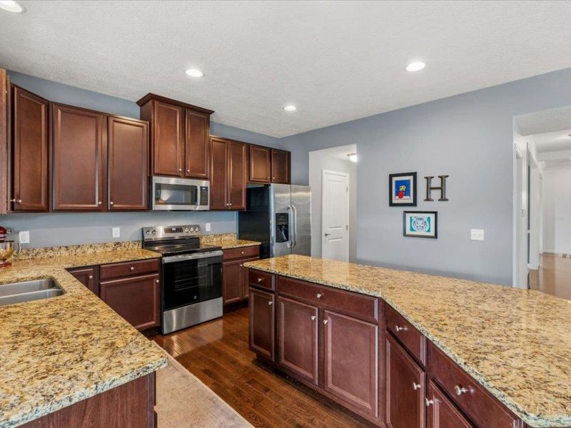 7938 Stoney Ridge Drive, Colerain Township, OH 45247 Photo 13