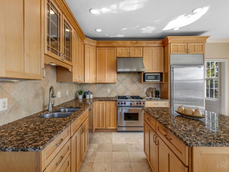 1046 Tuscany Place, Cincinnati, OH 45226 Photo 29