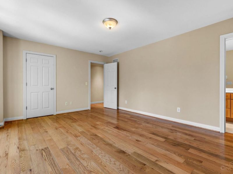 1046 Tuscany Place, Cincinnati, OH 45226 Photo 35