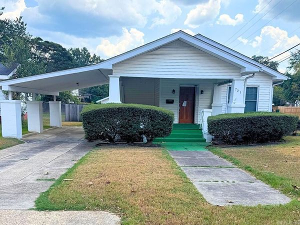 721 W Elm , El Dorado, AR 71730