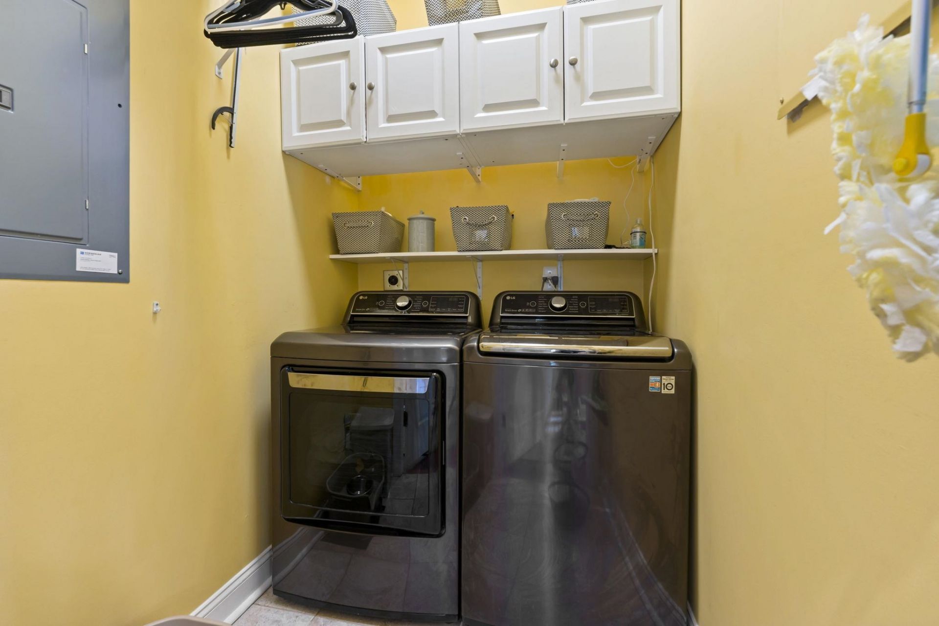 43 Cottage Dr. Photo 31