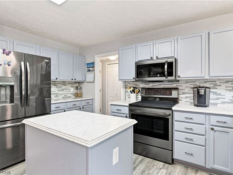 7597 Meadow Brooke Way, Northfield, OH 44067 Photo 15