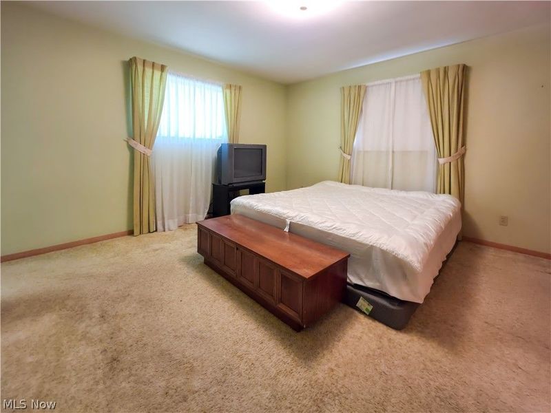 1815 Glenmont Drive NW, Canton, OH 44708 Photo 15