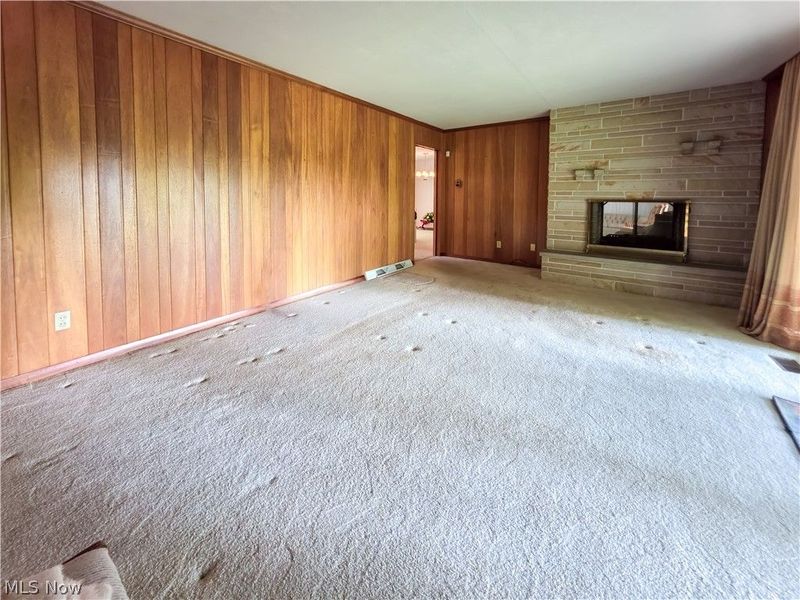 1815 Glenmont Drive NW, Canton, OH 44708 Photo 9