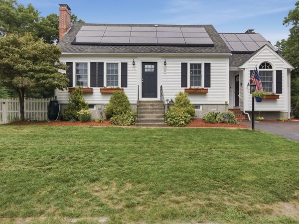 60 Valleyview Road, Bellingham, MA 02019
