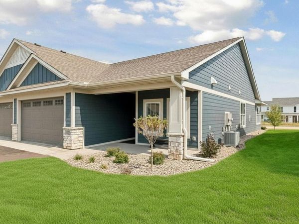 1484 Anchor Avenue, River Falls, WI 54022