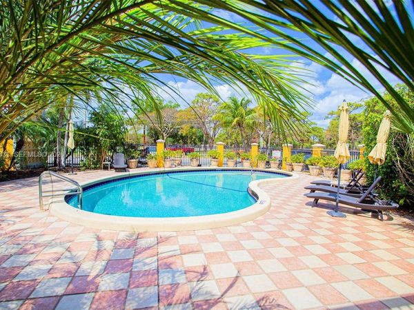 744 NE 14th Ave , Unit 6, Fort Lauderdale, FL 33304