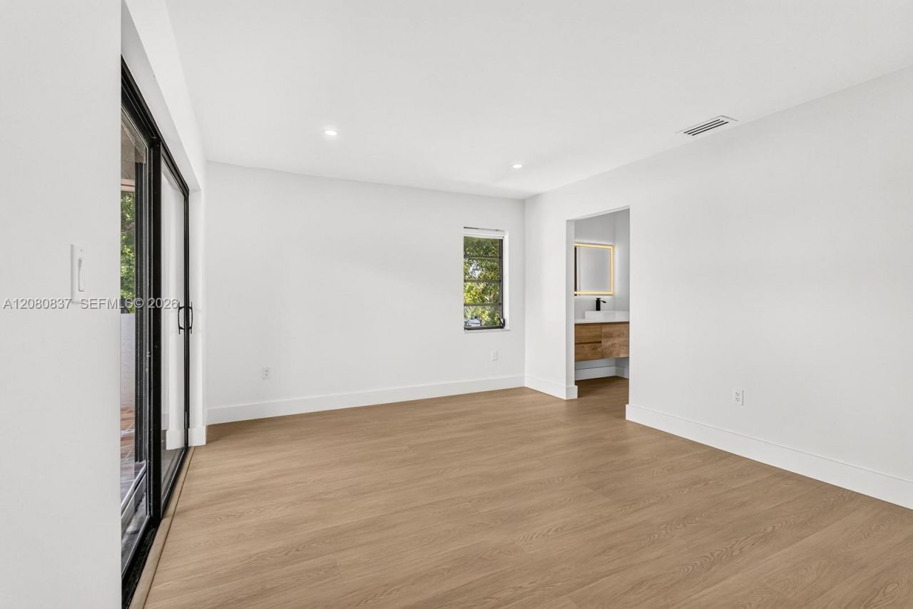 10046 NW 41st St, Unit 48-4, Doral, FL 33178 Photo