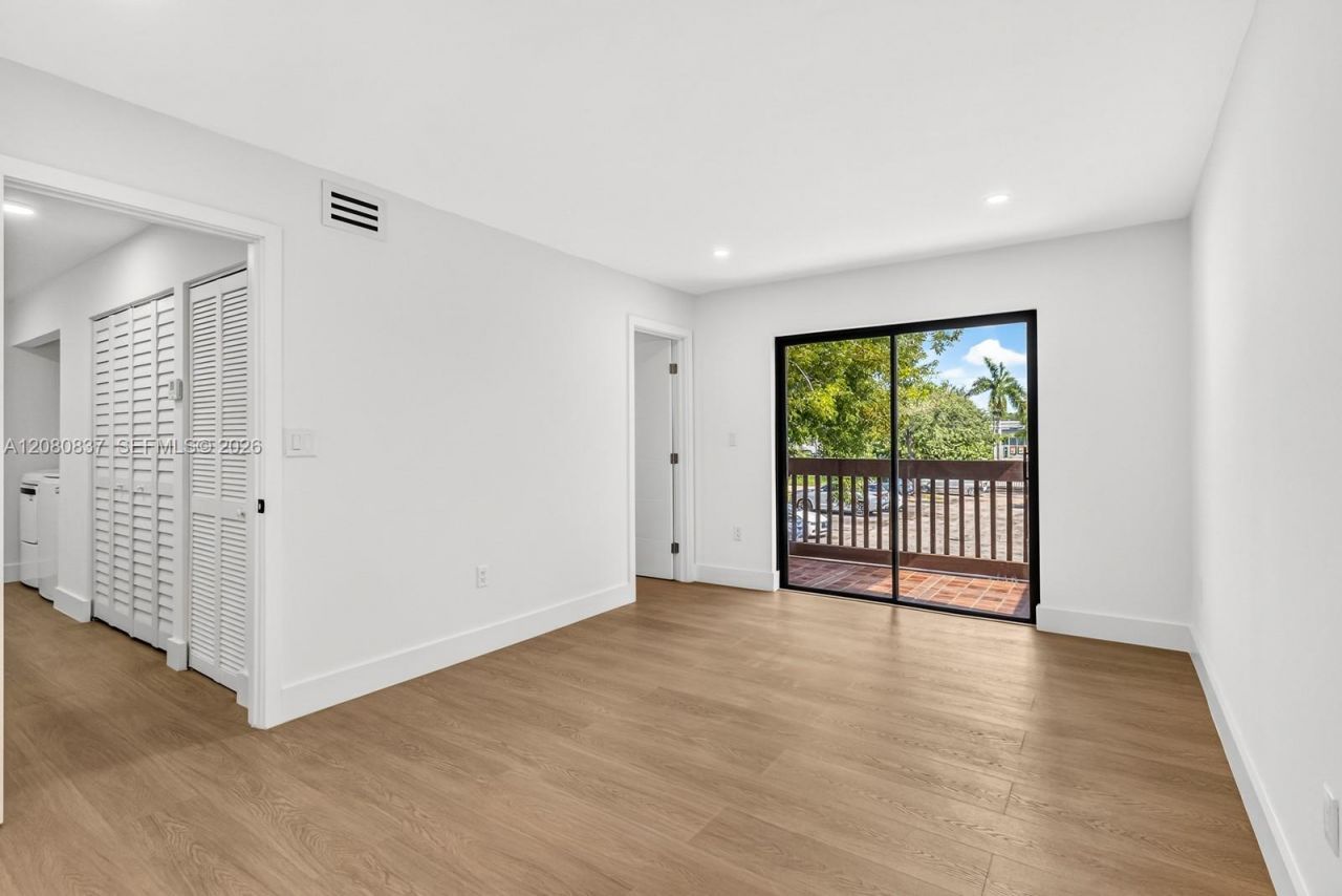 10046 NW 41st St, Unit 48-4, Doral, FL 33178 Photo