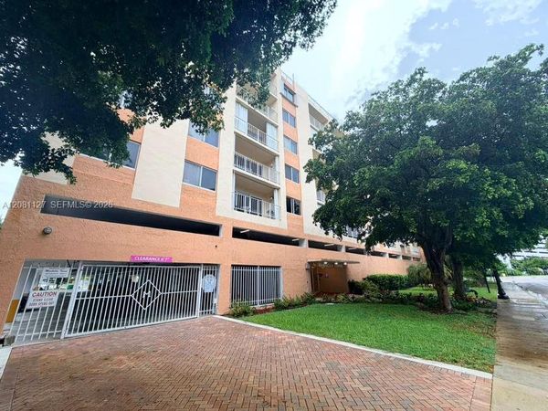 200 178th Dr , Unit 606, Sunny Isles Beach, FL 33160