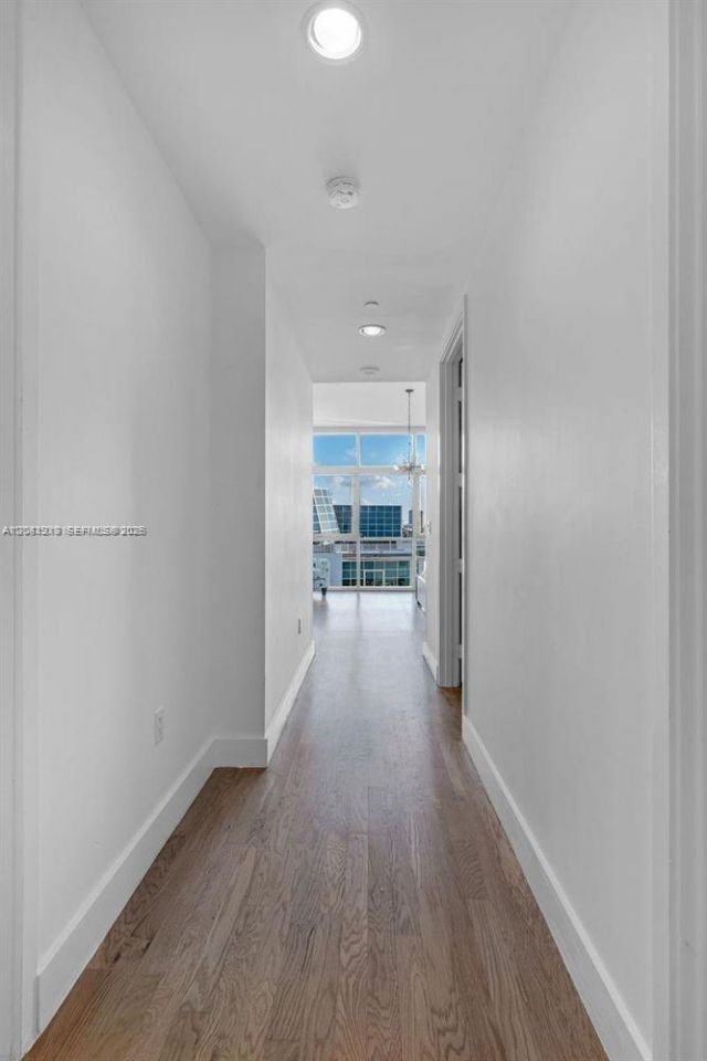 201 Aqua Ave, Unit PH4, Miami Beach, FL 33141 Photo