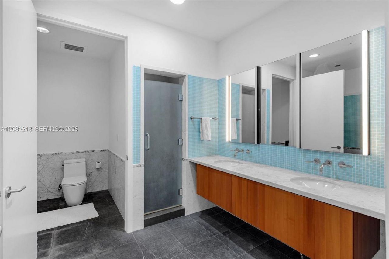 201 Aqua Ave, Unit PH4, Miami Beach, FL 33141 Photo