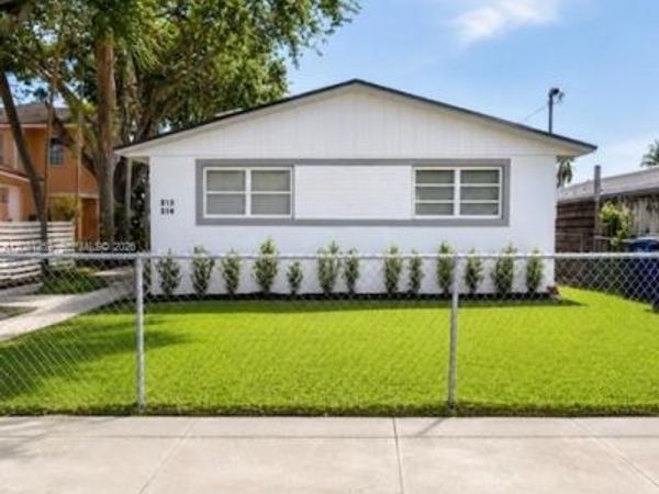 212 Northwest Blvd , Unit 214, Miami, FL 33126