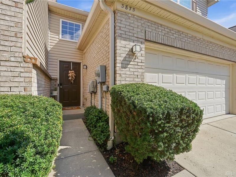 3875 Thorngate Drive, Mason, OH 45040 Photo 2