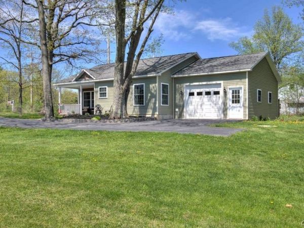 43778 County Route 100 , Wellesley Island, NY 13640