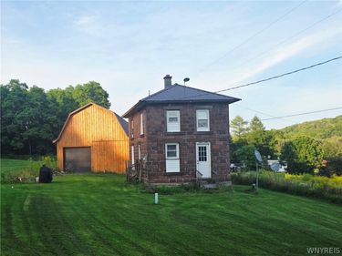 4022 Humphrey Road , Great Valley, NY 14741