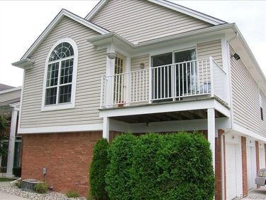 52192 HEATHERSTONE Avenue, Macomb Township, Mi 48042