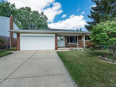 4167 Angeline Drive , Sterling Heights, Mi 48310