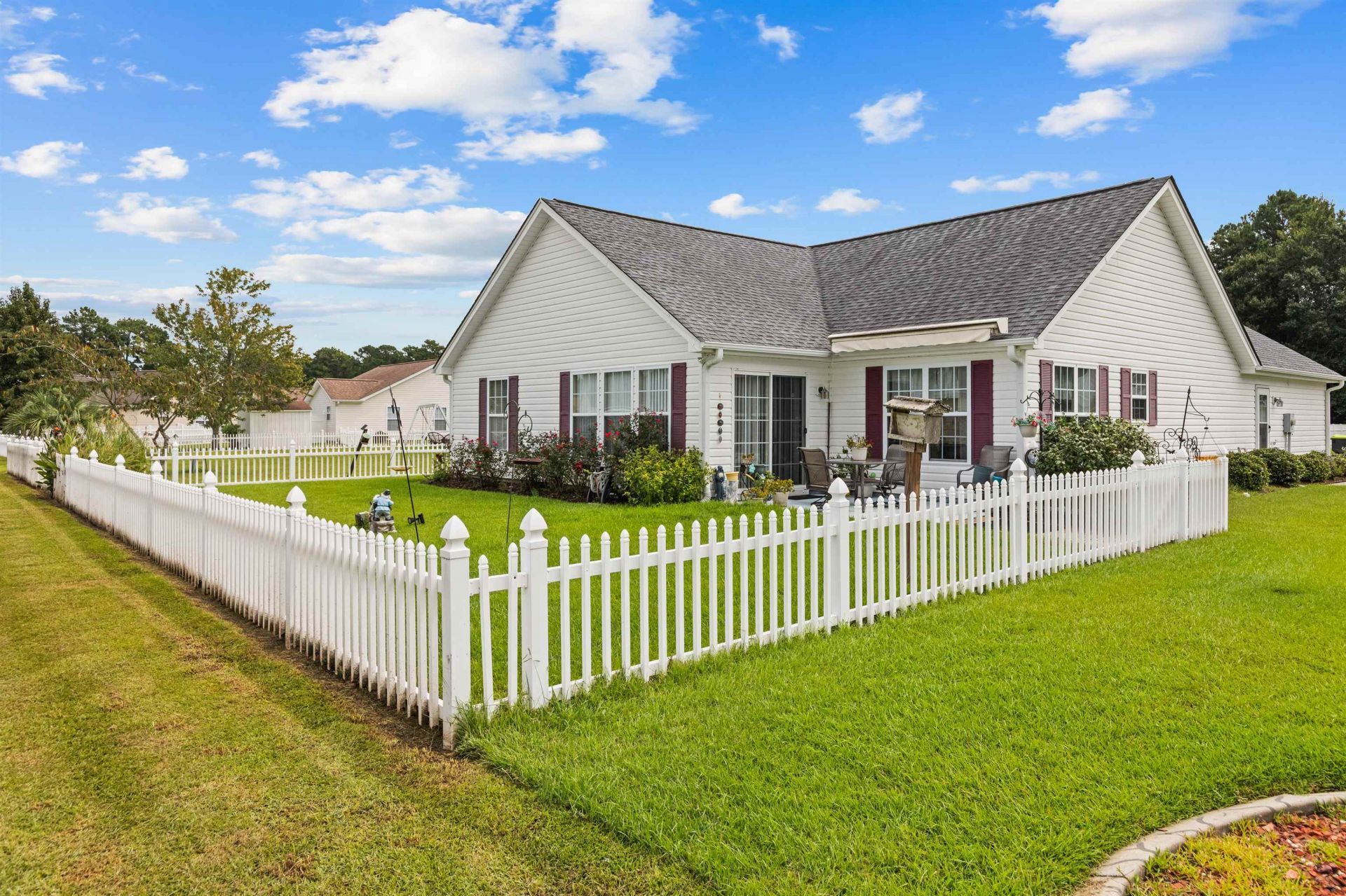 8377 Tartan Ln. Photo 13