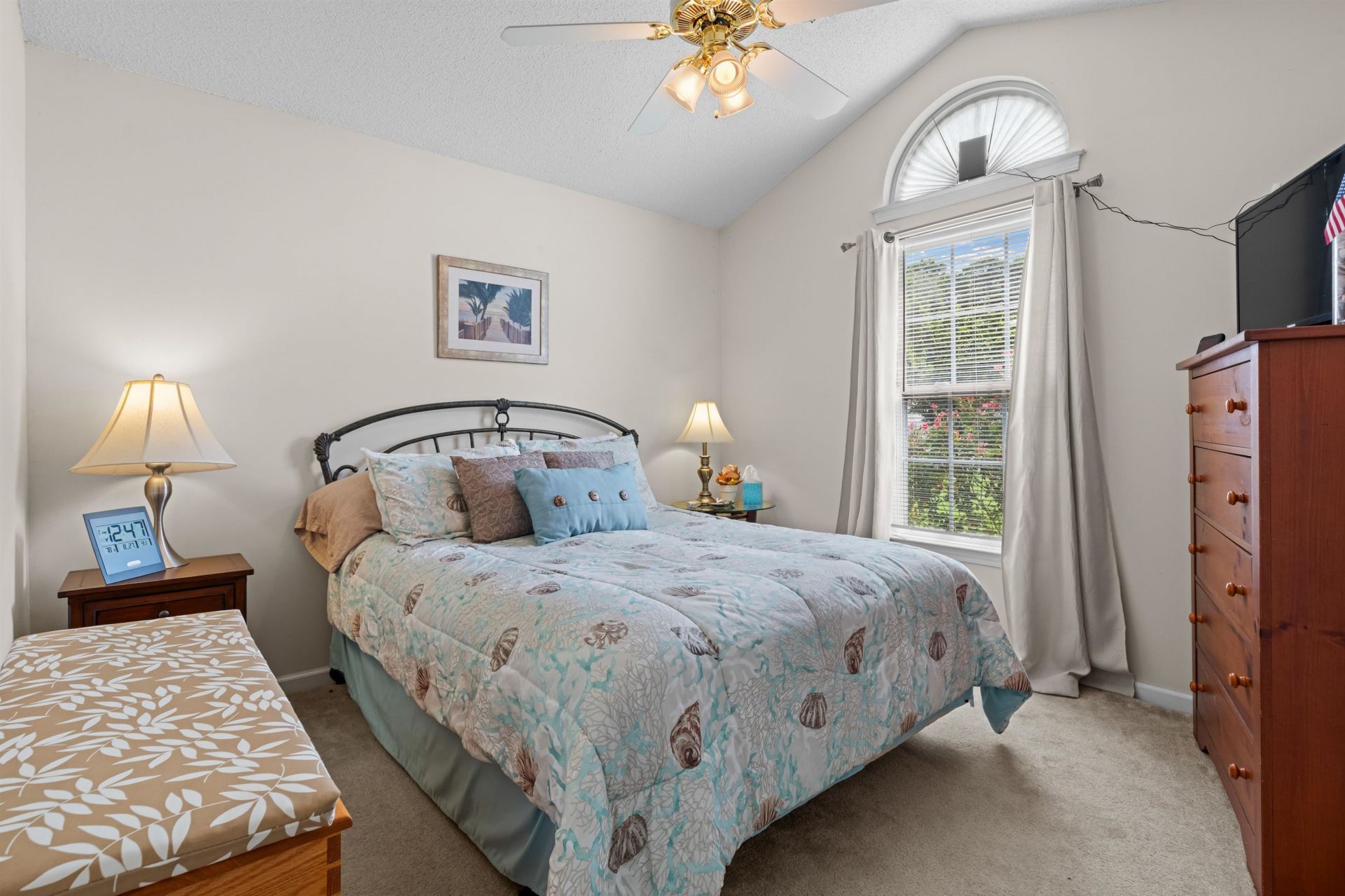 8377 Tartan Ln. Photo 14