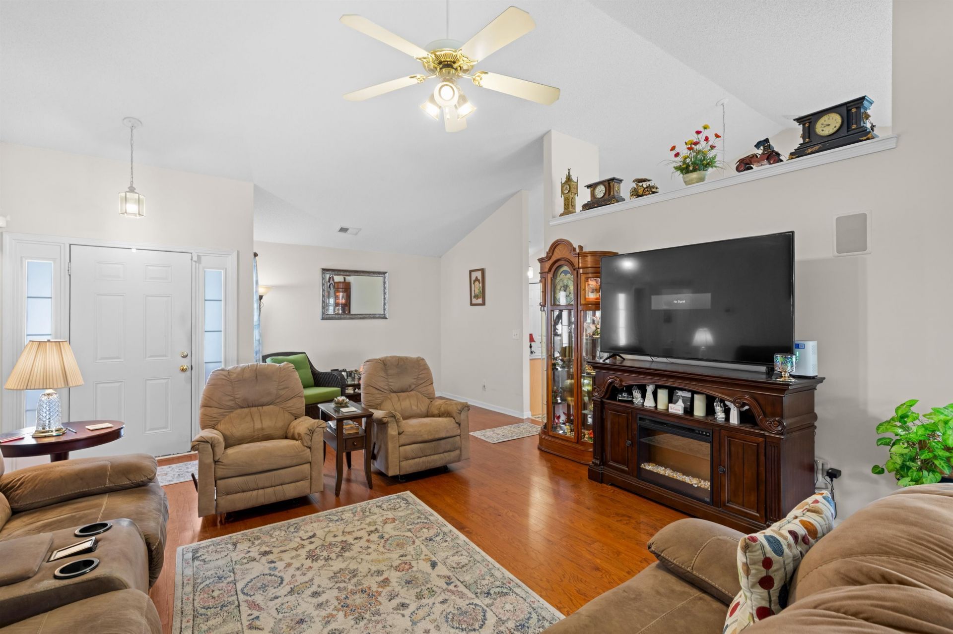 8377 Tartan Ln. Photo 23