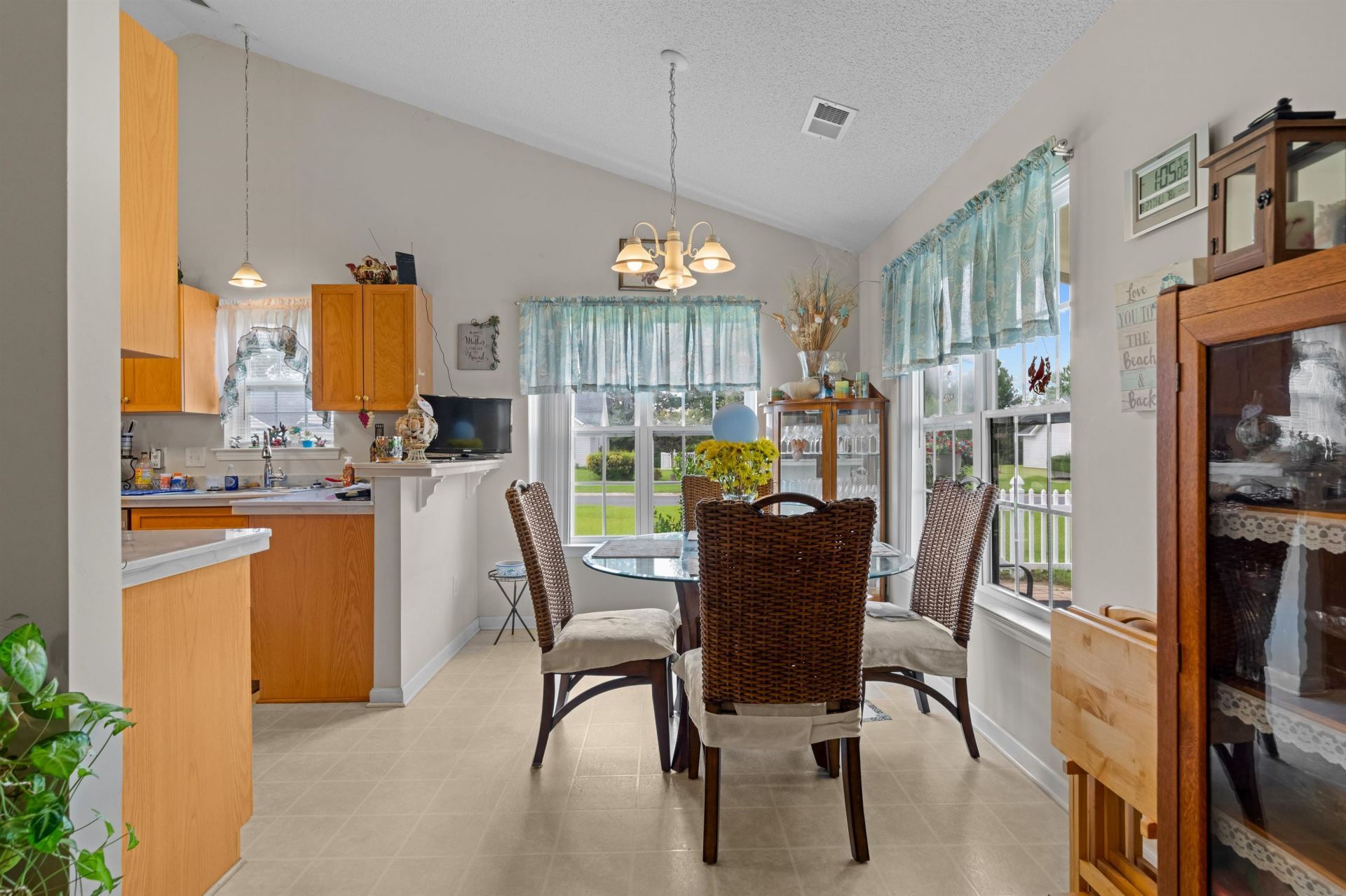 8377 Tartan Ln. Photo 25