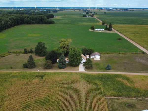 10951 Remick Road E, St Louis, MI 48880