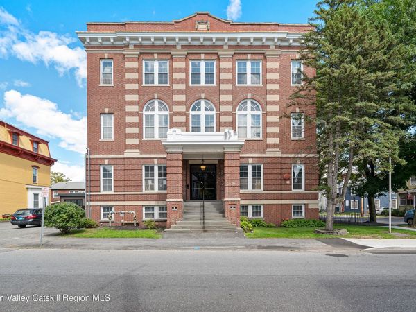 236 Wall Street, Unit 101, Kingston, NY 12401
