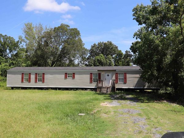 41038 J D Gautreau Rd, Gonzales, LA 70737
