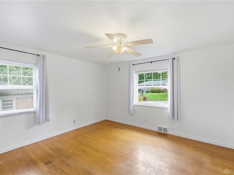 264 Napoleon Drive, Dayton, OH 45429 Photo 24