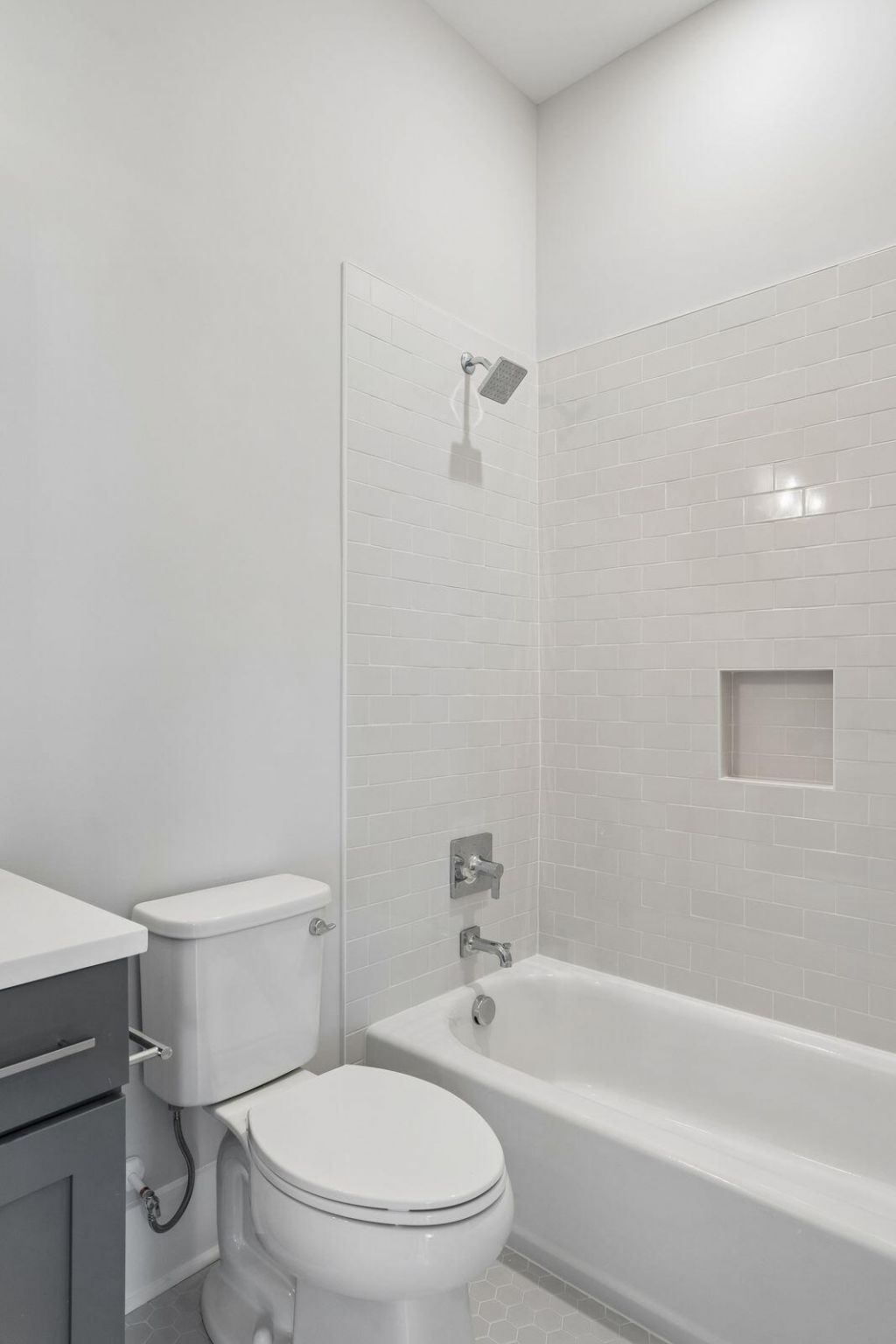 140 Oakview Lane Photo 17