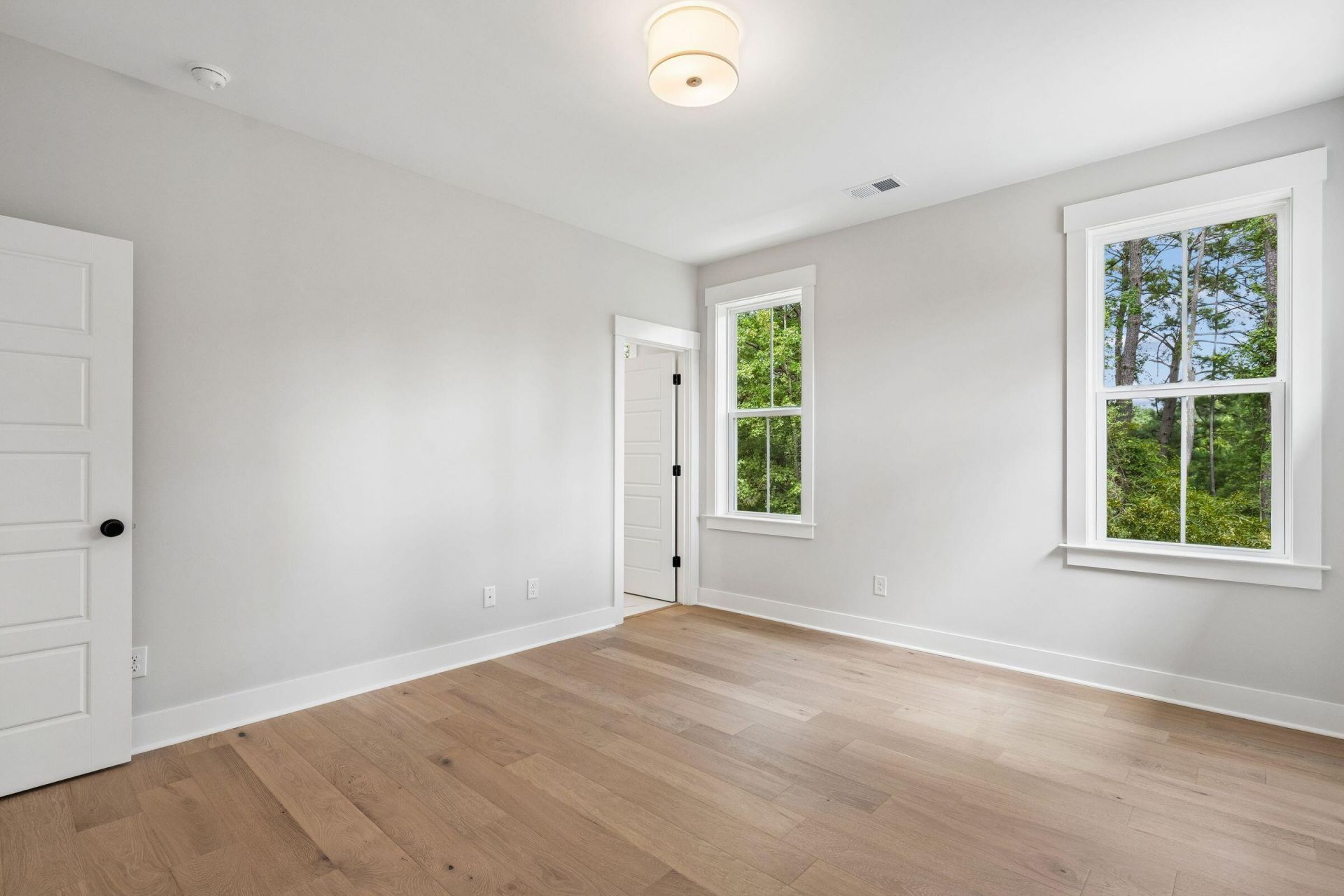 140 Oakview Lane Photo 45