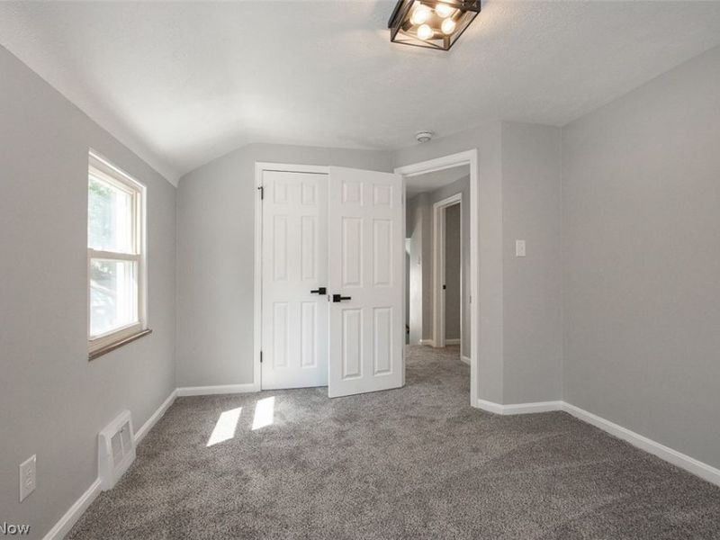 23860 Alberton Road, Euclid, OH 44123 Photo 14