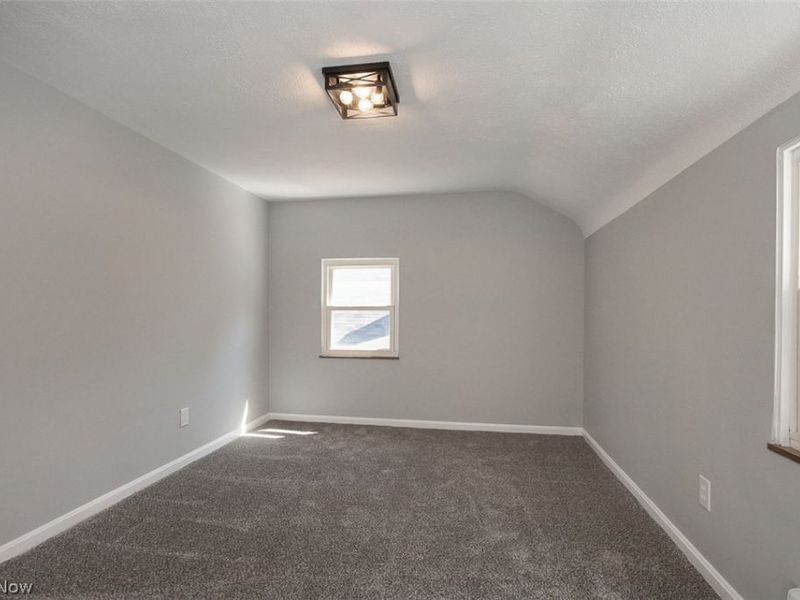 23860 Alberton Road, Euclid, OH 44123 Photo 15