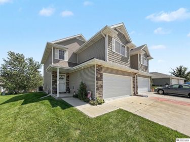 8332 Flintlock Street, Lincoln, NE 68526