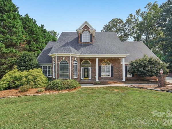 5505 Hickory Leaf Court, Mount Holly, NC 28120