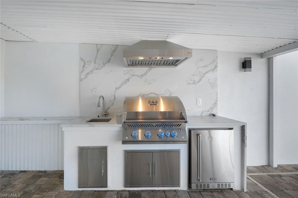 22 Palmview Blvd , Fort Myers Beach, FL 33931 Photo
